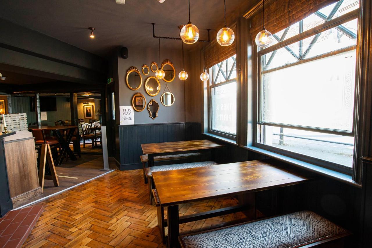 Kings Arms Hotel 斯坦斯特德芒特菲奇特 外观 照片