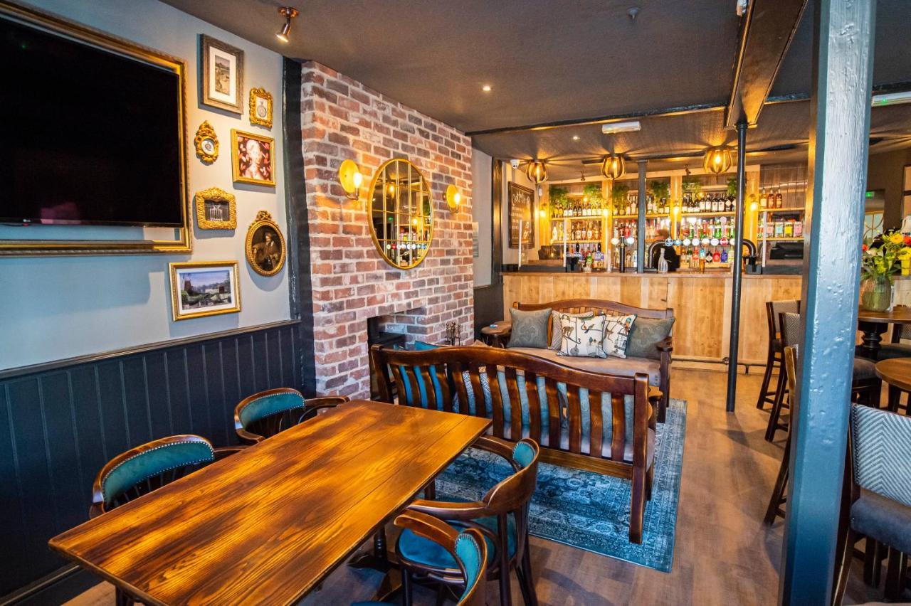 Kings Arms Hotel 斯坦斯特德芒特菲奇特 外观 照片